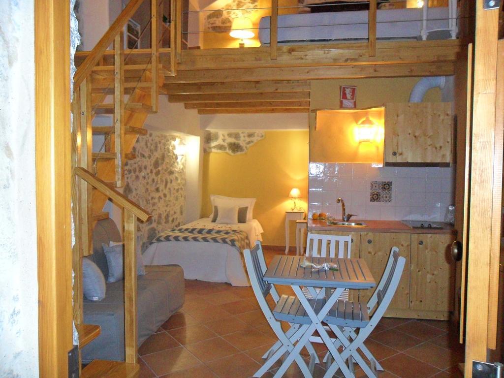 Quinta Do Tempo Turismo Rural Monchique Rom bilde